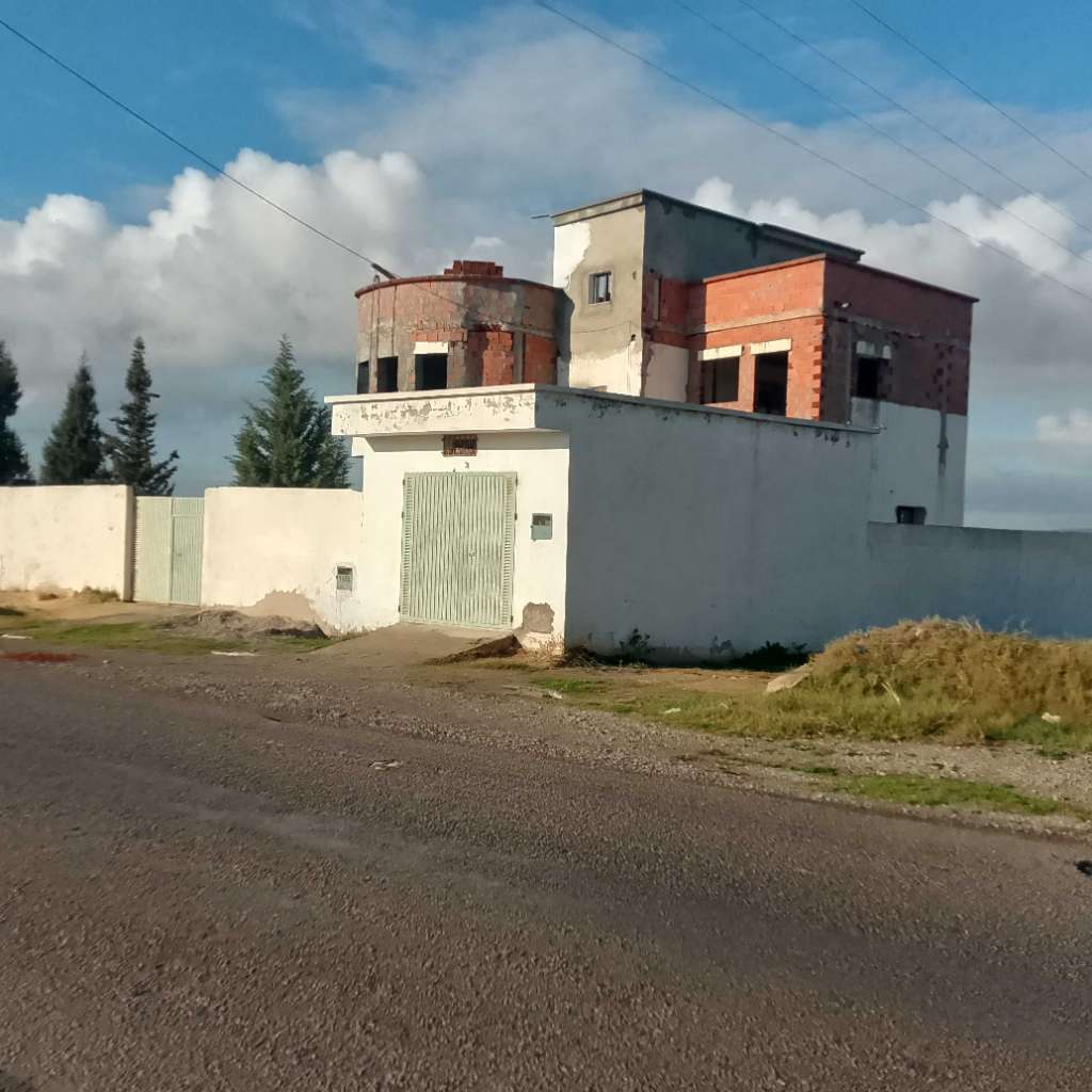 للبيع أرض علي الكياس مطلة علي البحر