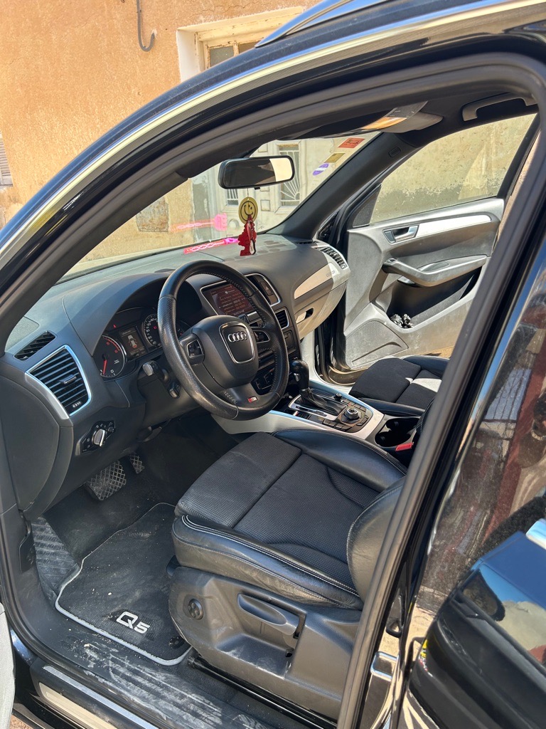 Audi Q5 2L TDI en trés bonne Etat 