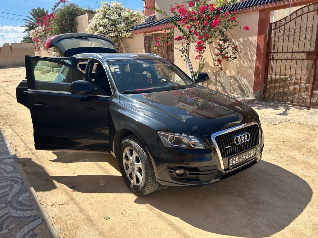 Audi Q5 2L TDI en trés bonne Etat 