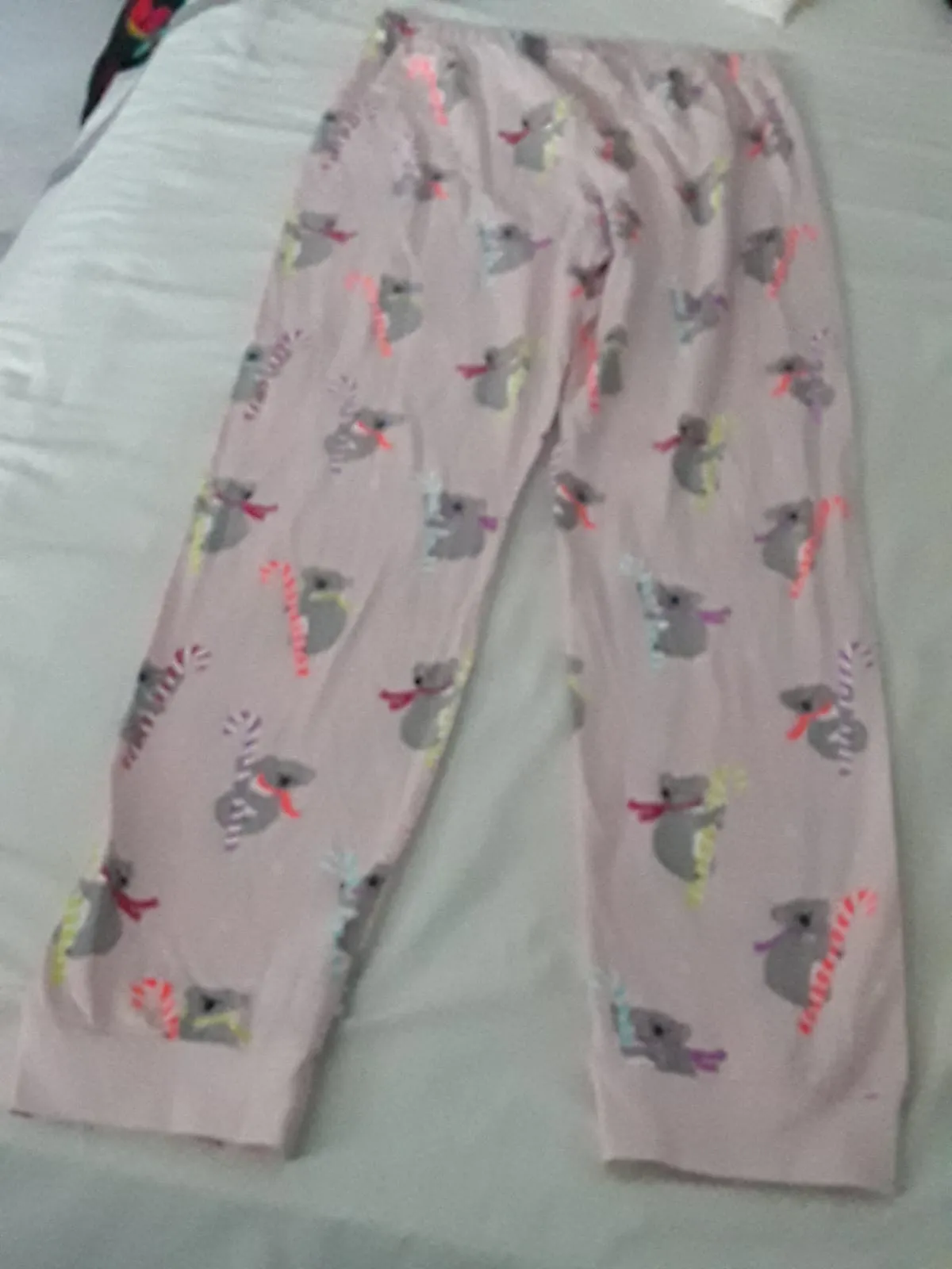 pyjama pour jeune fille 13-14 ans importé depuis l'étranger 