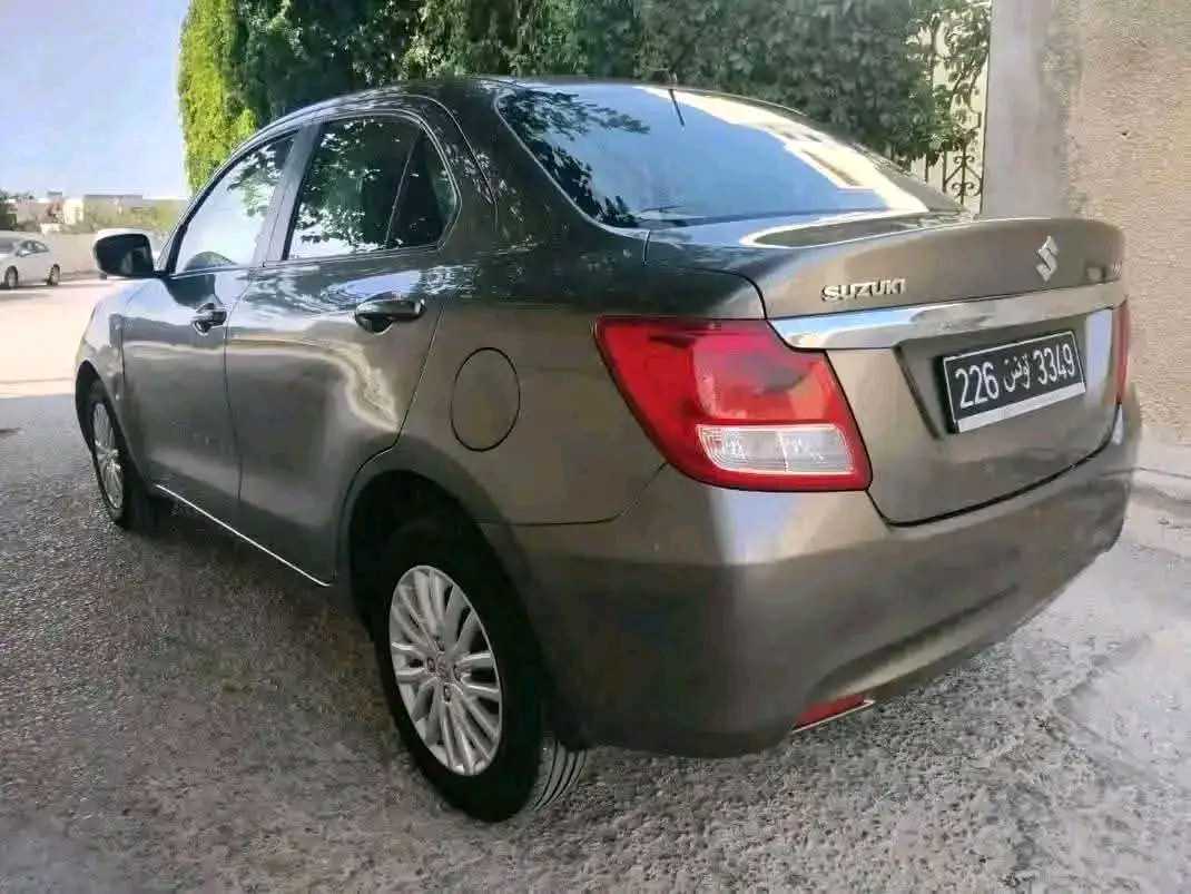 SUZUKI DZAIR GL PREMIÈRE MAIN TRÈS PROPRE