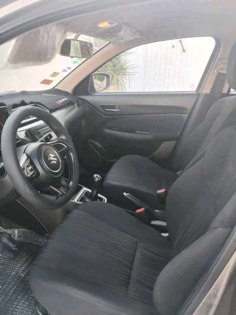 SUZUKI DZAIR GL PREMIÈRE MAIN TRÈS PROPRE