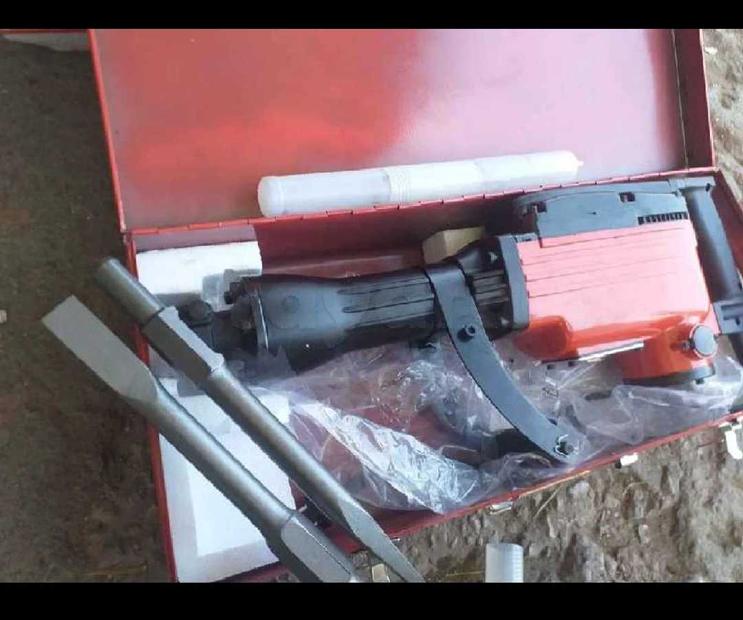 Marteau piqueur 17 kilos