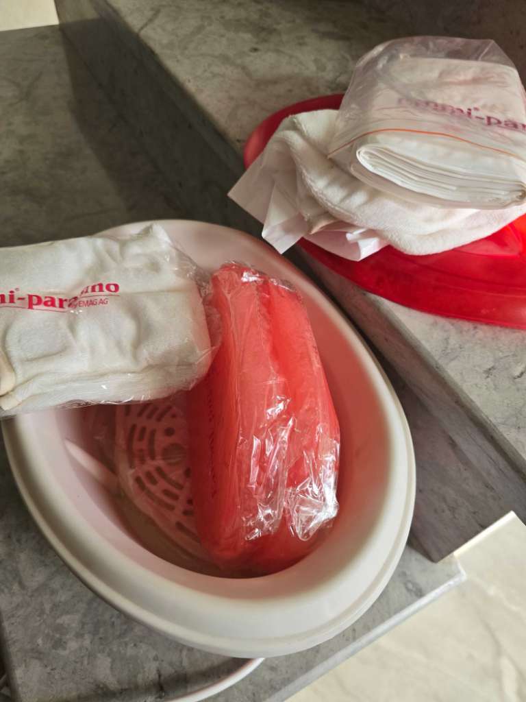 Bain de paraffine pour main et pieds