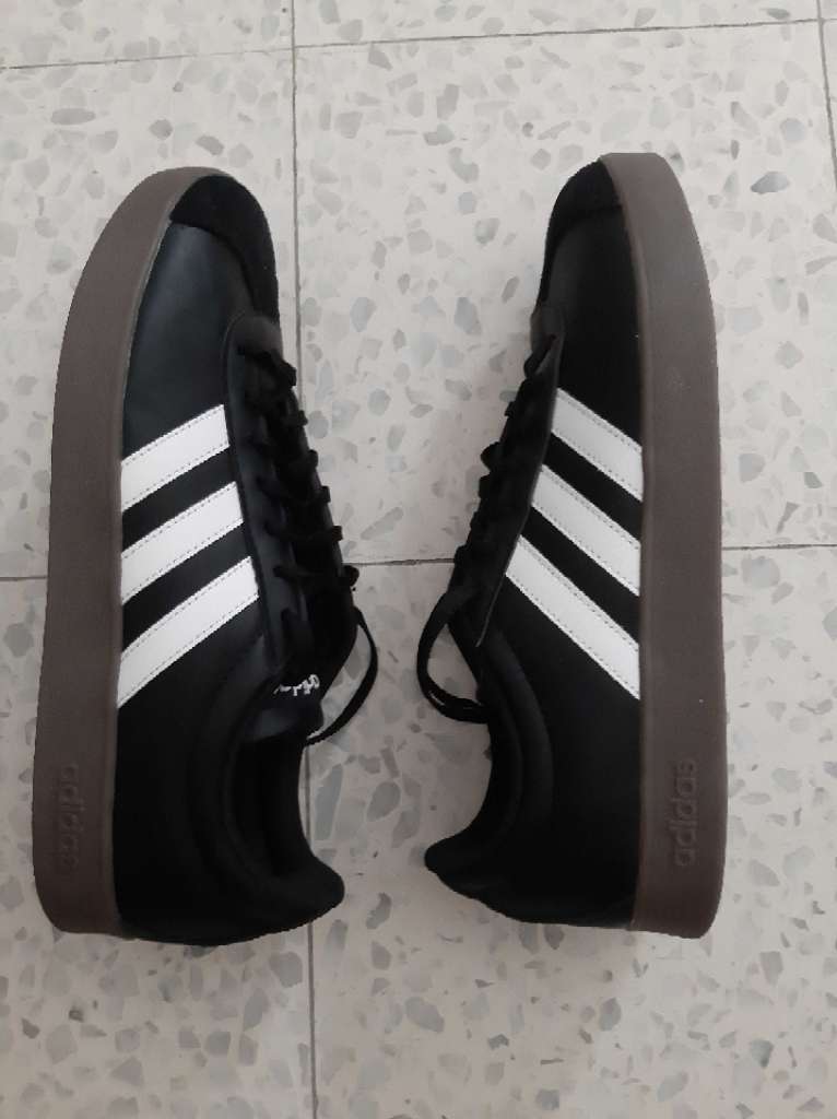 Sneaker Adidas