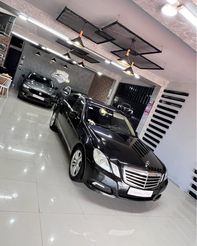 Mercedes e200