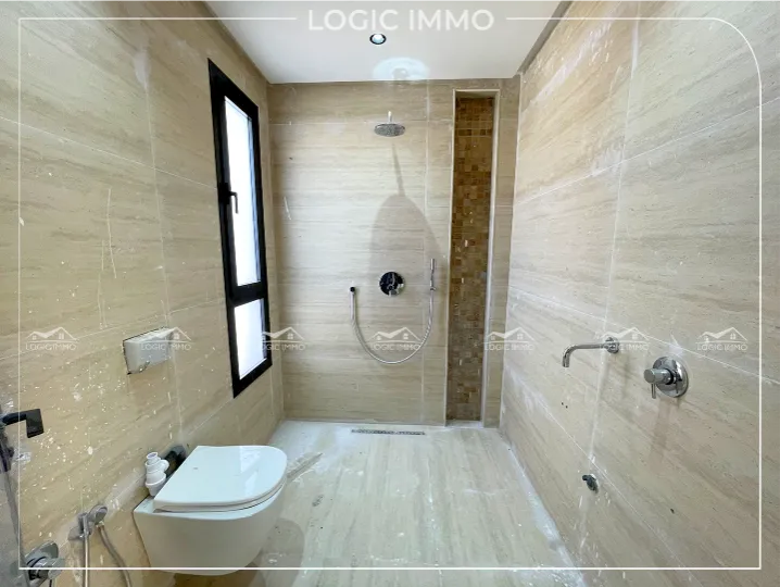 A vendre une Villa plain-pied s+3 en cours de finition située à basatine hammamet