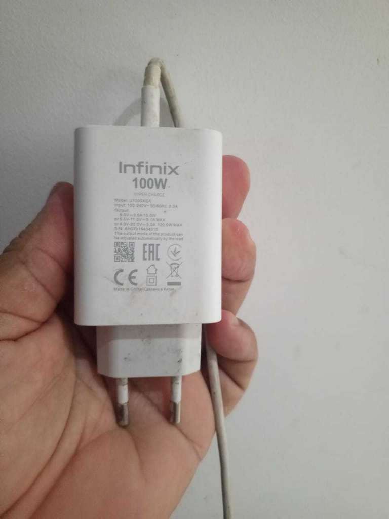 Téléphone 5g en bon état 