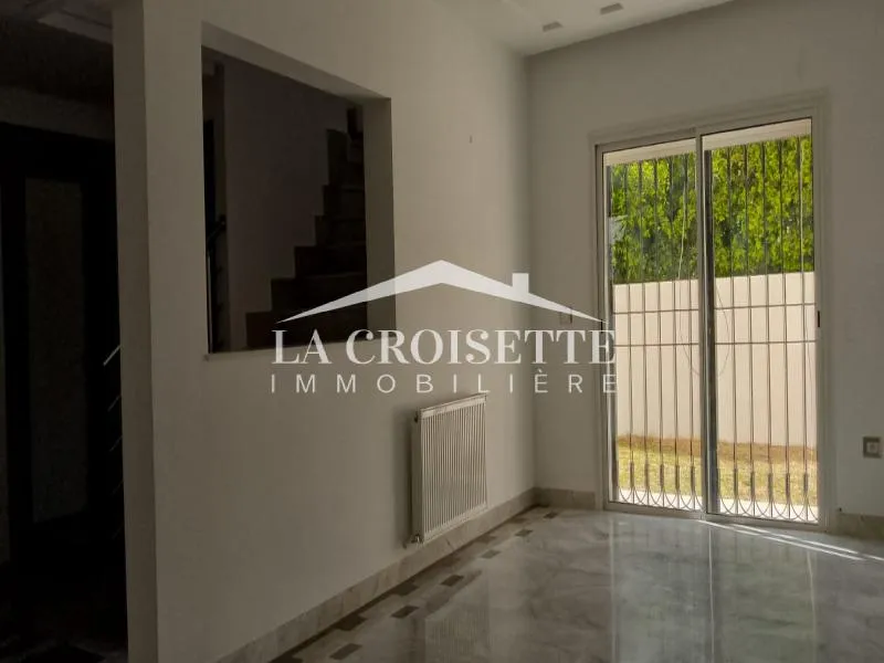 Duplex s3 avec jardin à La Soukra ZDL0684