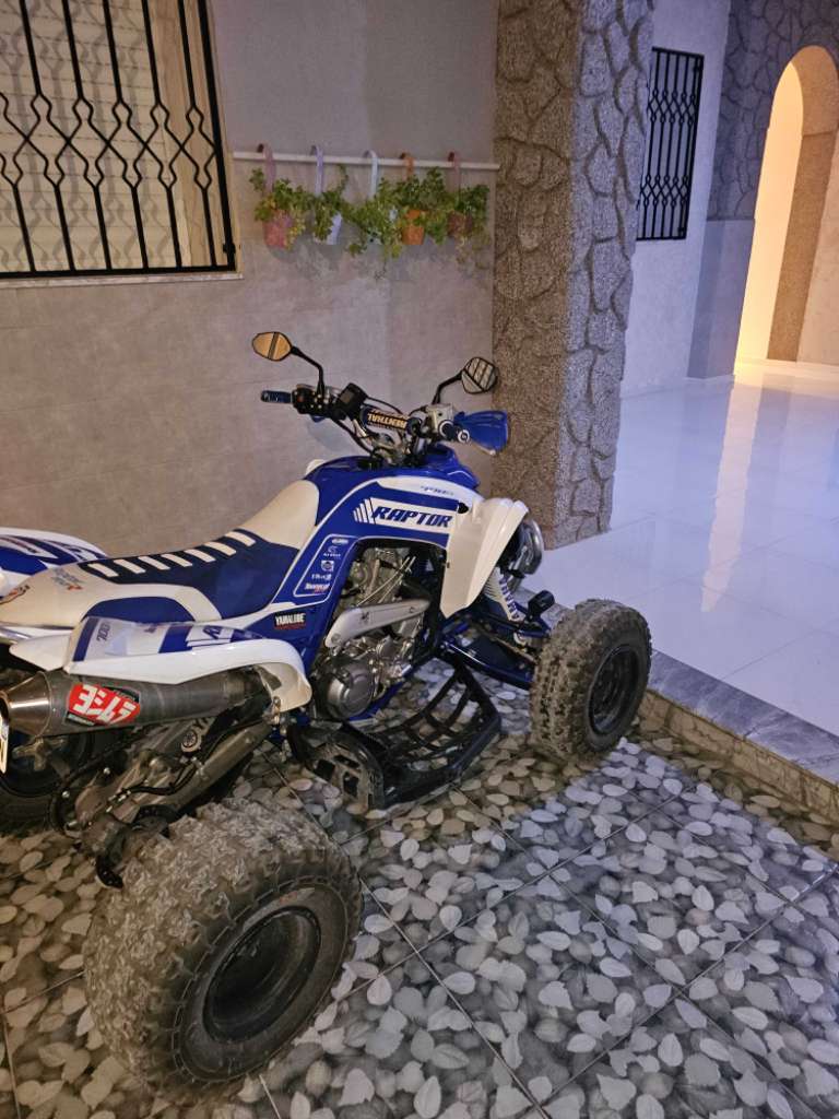 700 Raptor 