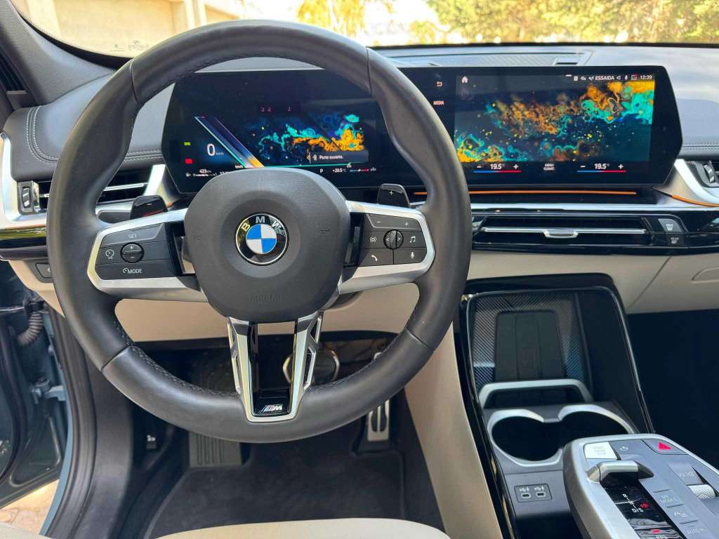 🇩🇪BMW X1 DIESEL hybrid 2L 22.000km 2024 🇩🇪
⛔️Voiture unique en tunisie⛔️
  On accepte l échange 