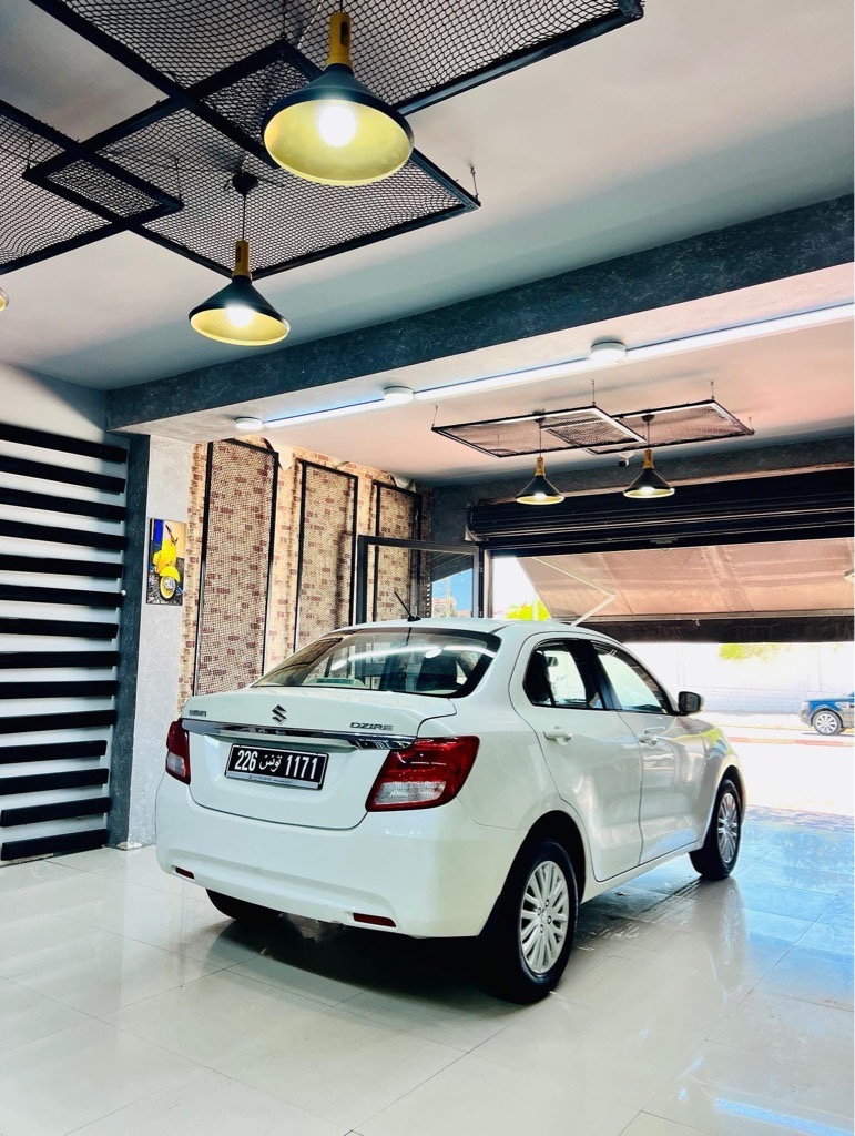 Suzuki dzire