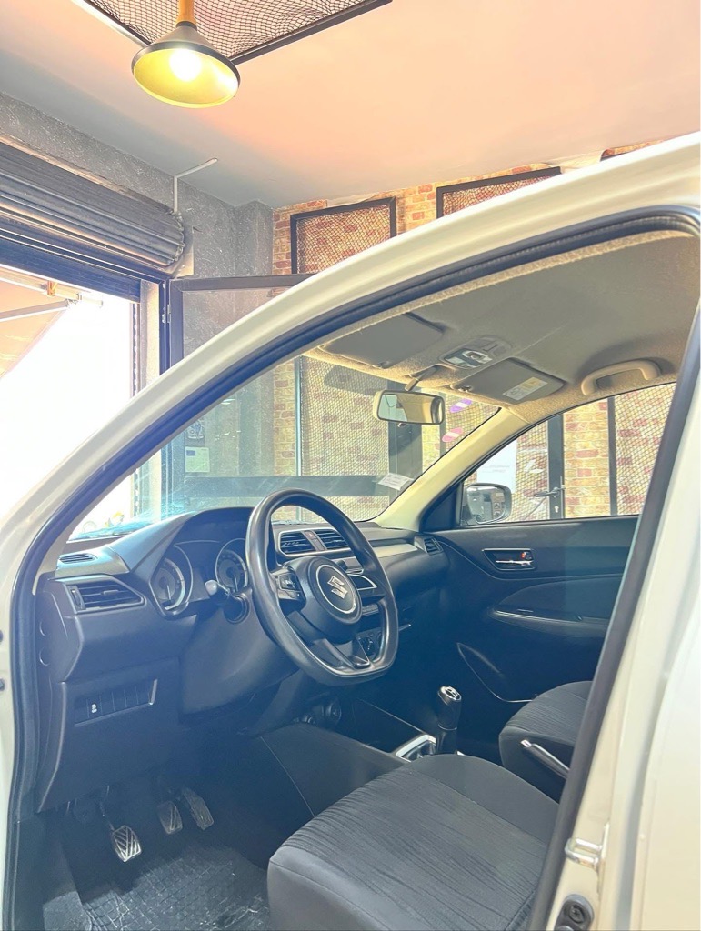 Suzuki dzire