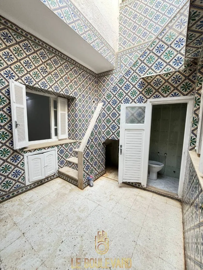 A Vendre Maison S+3 Avec Garage Située à Bir Challouf, Nabeul 