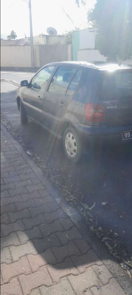 Polo 4 très bon état 