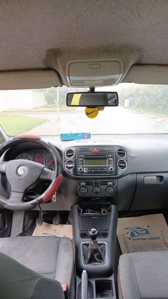 Golf 5 plus a vendre 