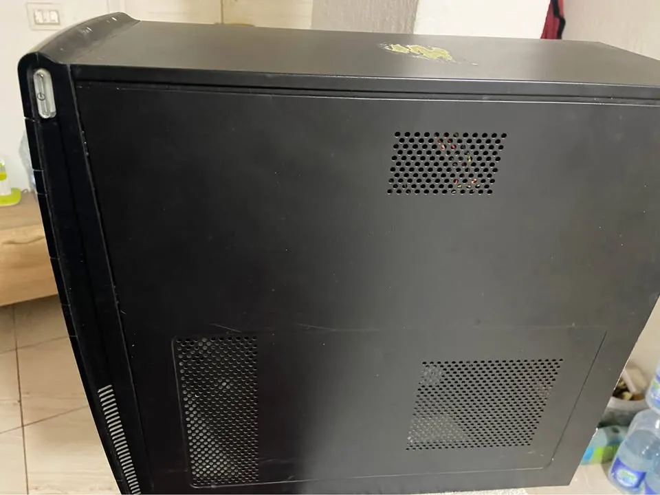 Unité centrale HP 6Go / 500 Go / GT120