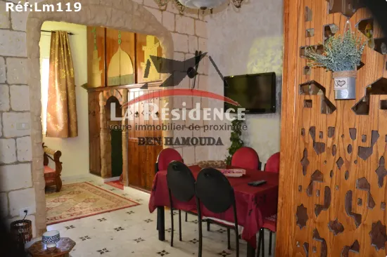 Un Maison arabe authentique à vendre au coeur du centre ville bizerte