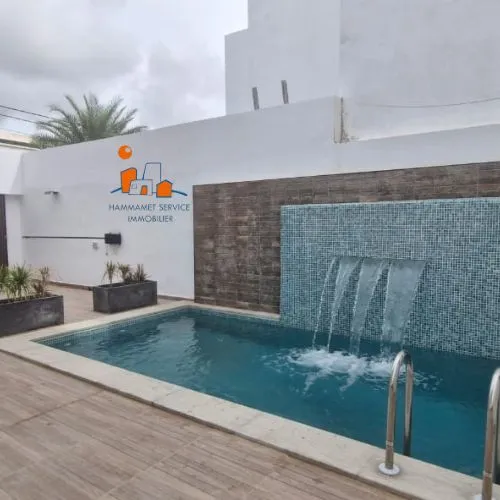 ✨️À vendre une villa avec piscine S+3 à Sultan Hammamet Nord✨️