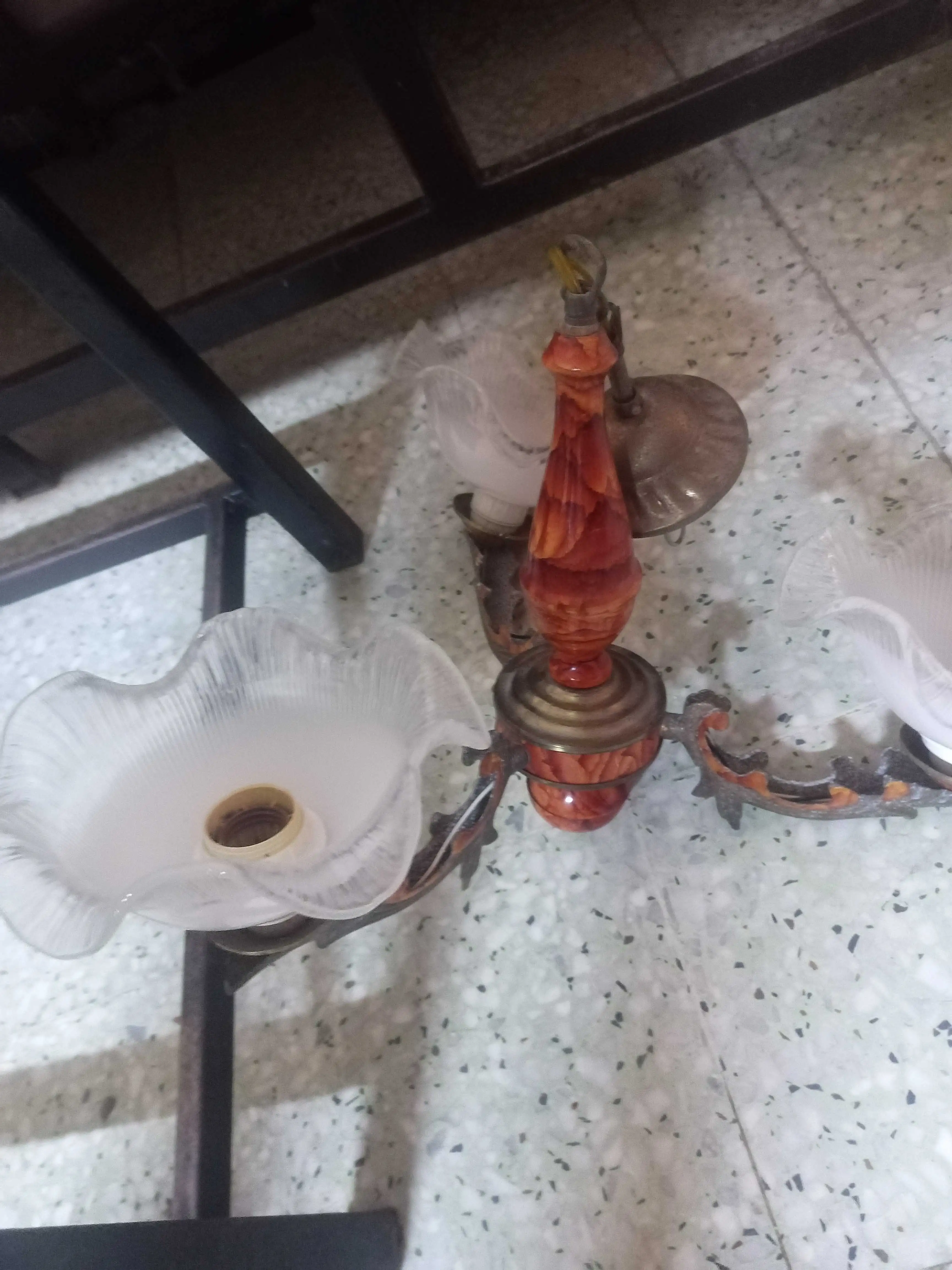 اثنين ثرية للبيع في حالة جيدة جدا