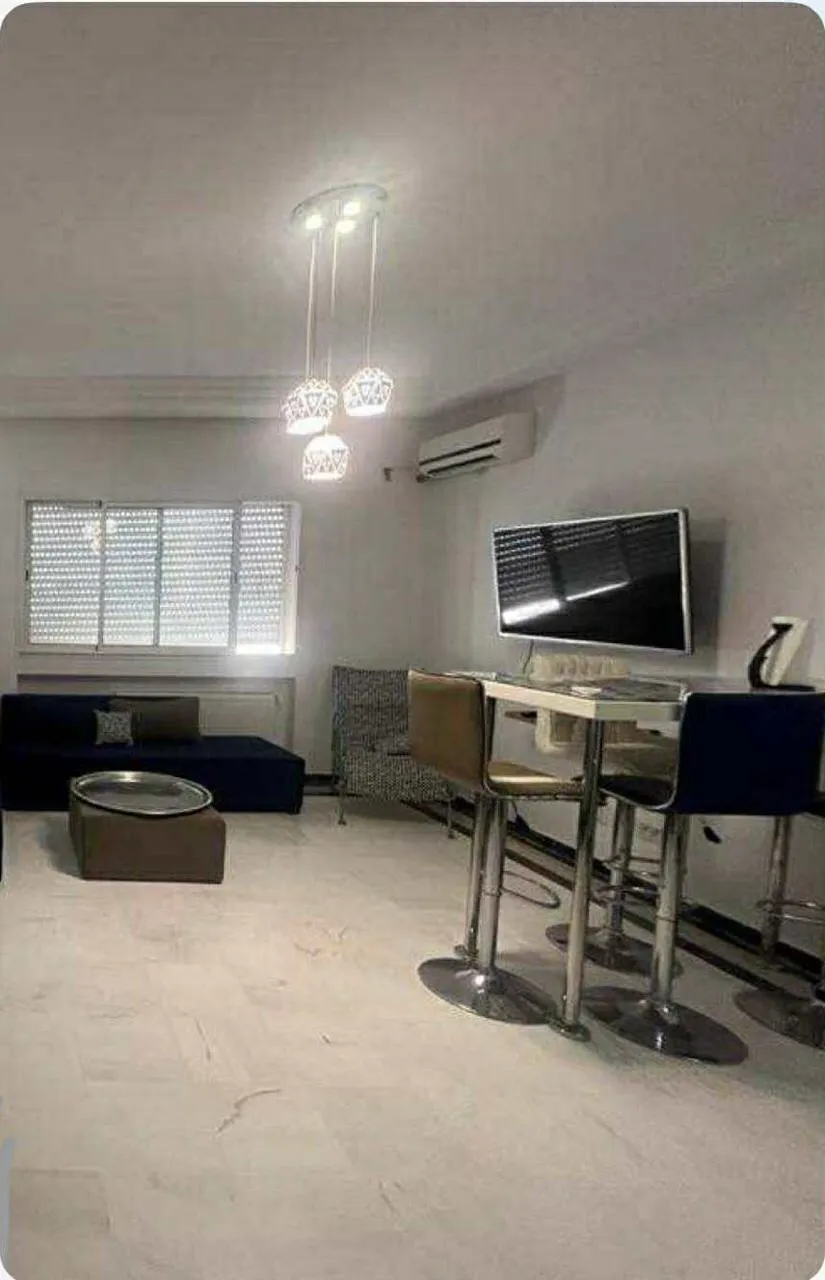 AL S1 luxueux  meublé laouina 1600dt