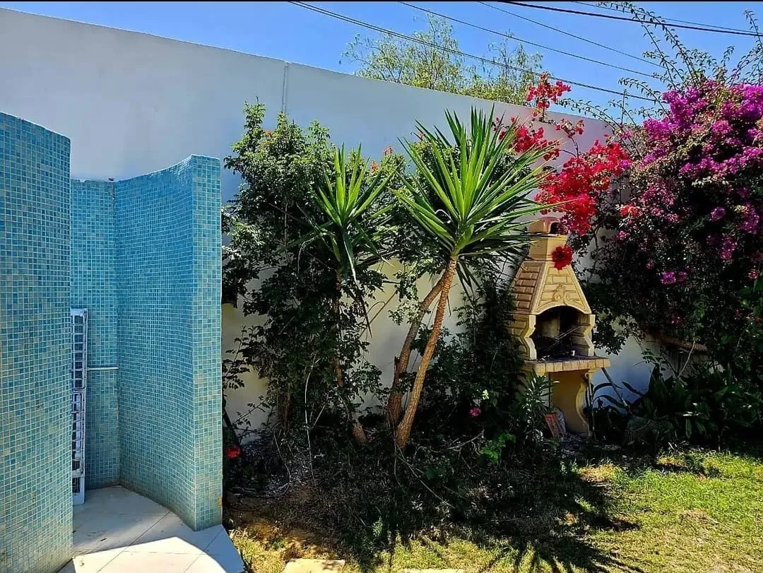 A Vendre villa avec piscine a chatt_mariem pré résidence Costa