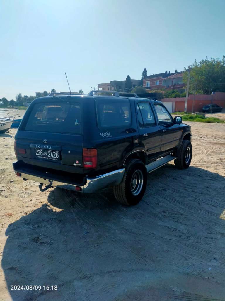 Toyota 4runner diesel 2.4 kol Chay en marche
Eli hachto yotleb ma 96148574