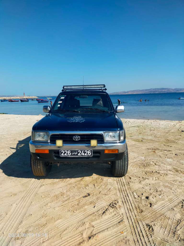 Toyota 4runner diesel 2.4 kol Chay en marche
Eli hachto yotleb ma 96148574