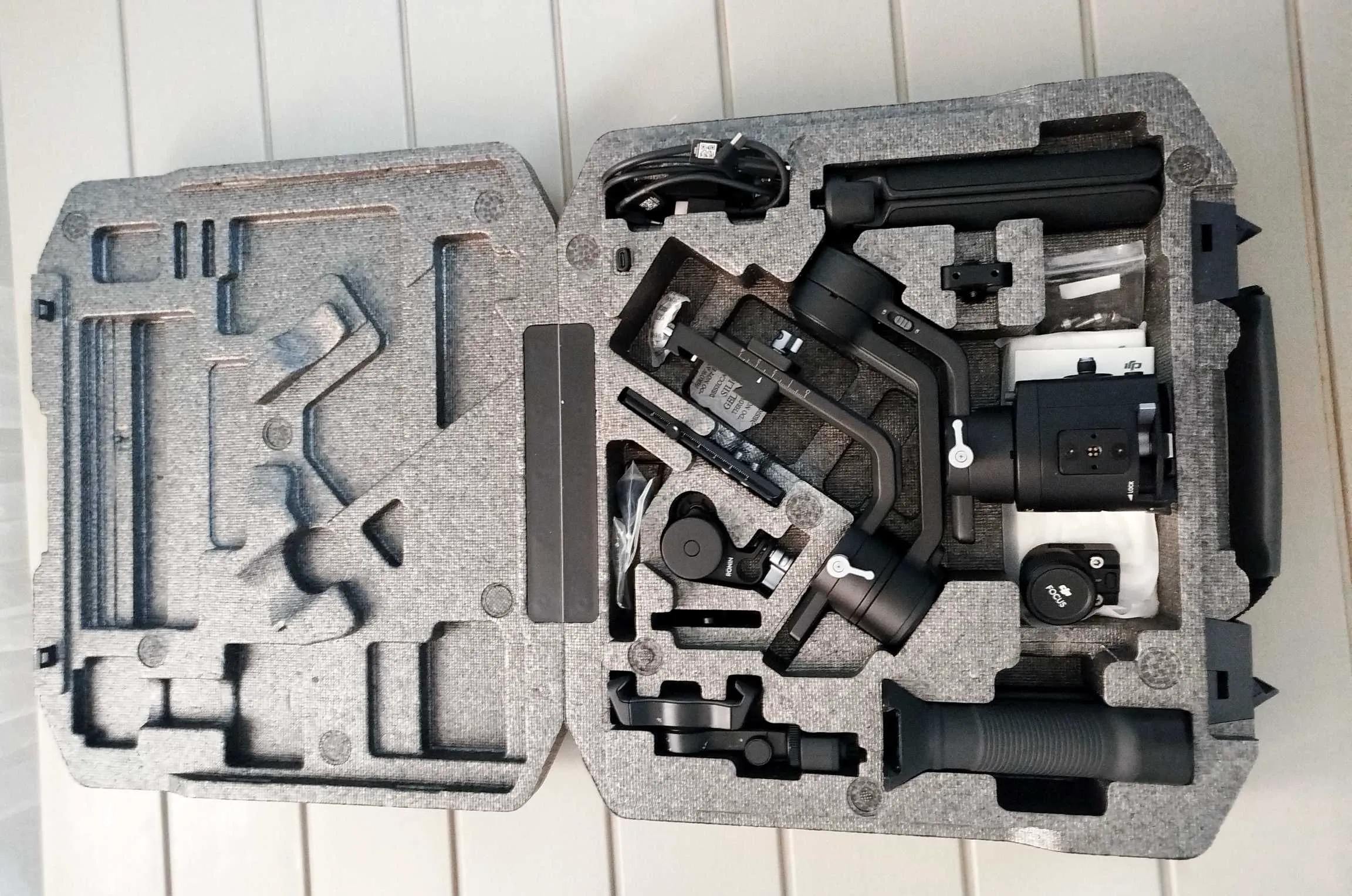 DJI ronin RSC pro combo