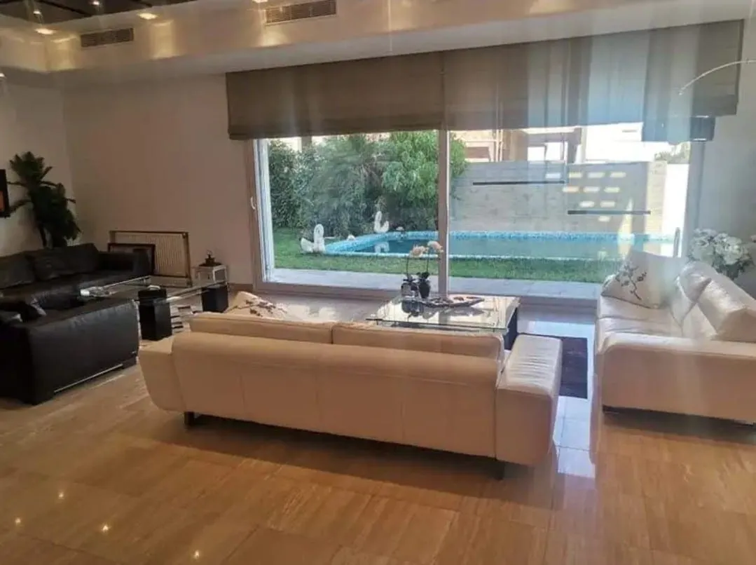 ✨À VENDRE: EXCLUSIVITE à Kantaoui – Villa Titré, Luxe avec Piscine, Jardin & Garage
