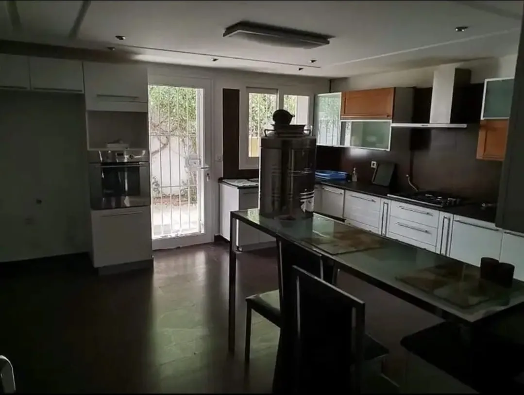 ✨À VENDRE: EXCLUSIVITE à Kantaoui – Villa Titré, Luxe avec Piscine, Jardin & Garage