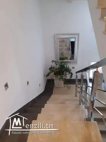✨À VENDRE: EXCLUSIVITE à Kantaoui – Villa Titré, Luxe avec Piscine, Jardin & Garage