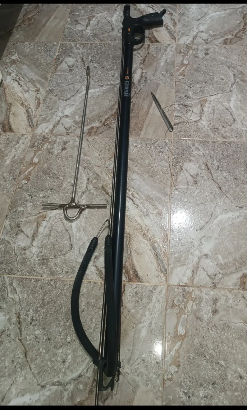للبيع فيزڨة صيد ماركة Mares بحالة جديدة