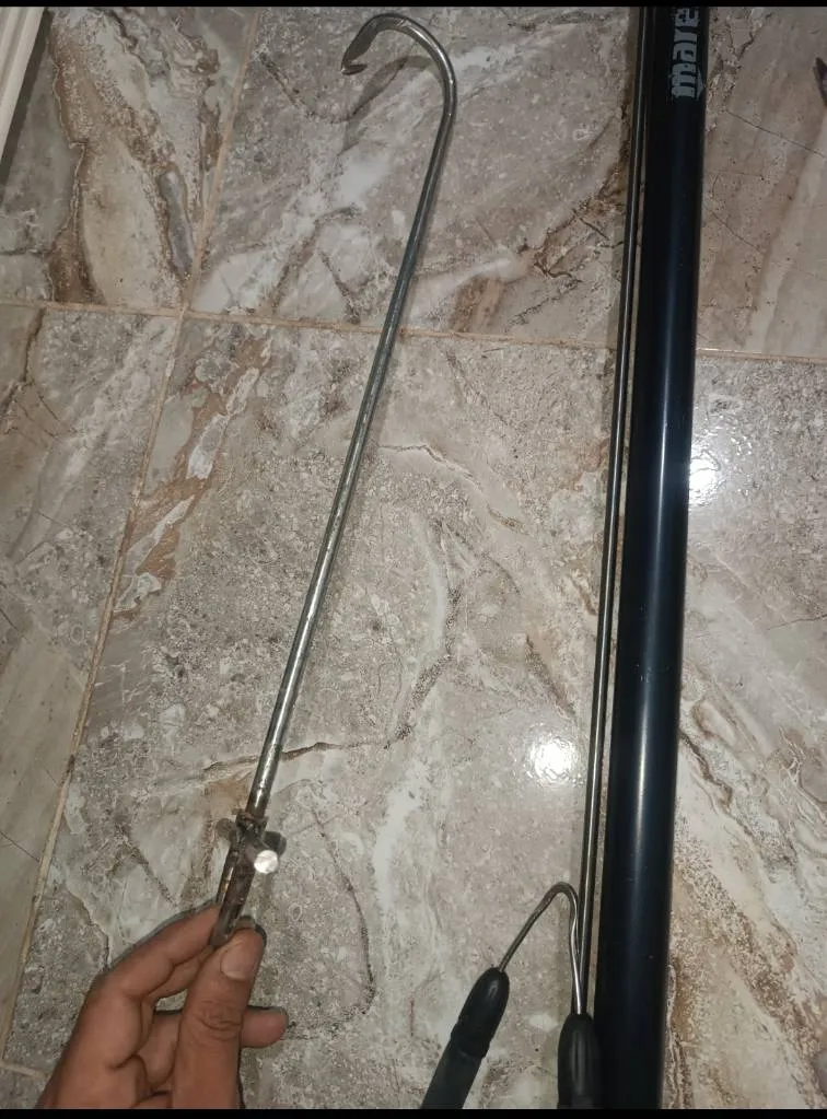 للبيع فيزڨة صيد ماركة Mares بحالة جديدة