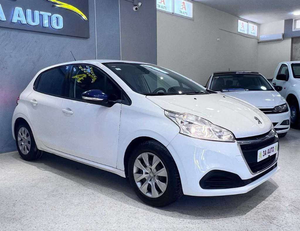 Voiture Peugeot 208