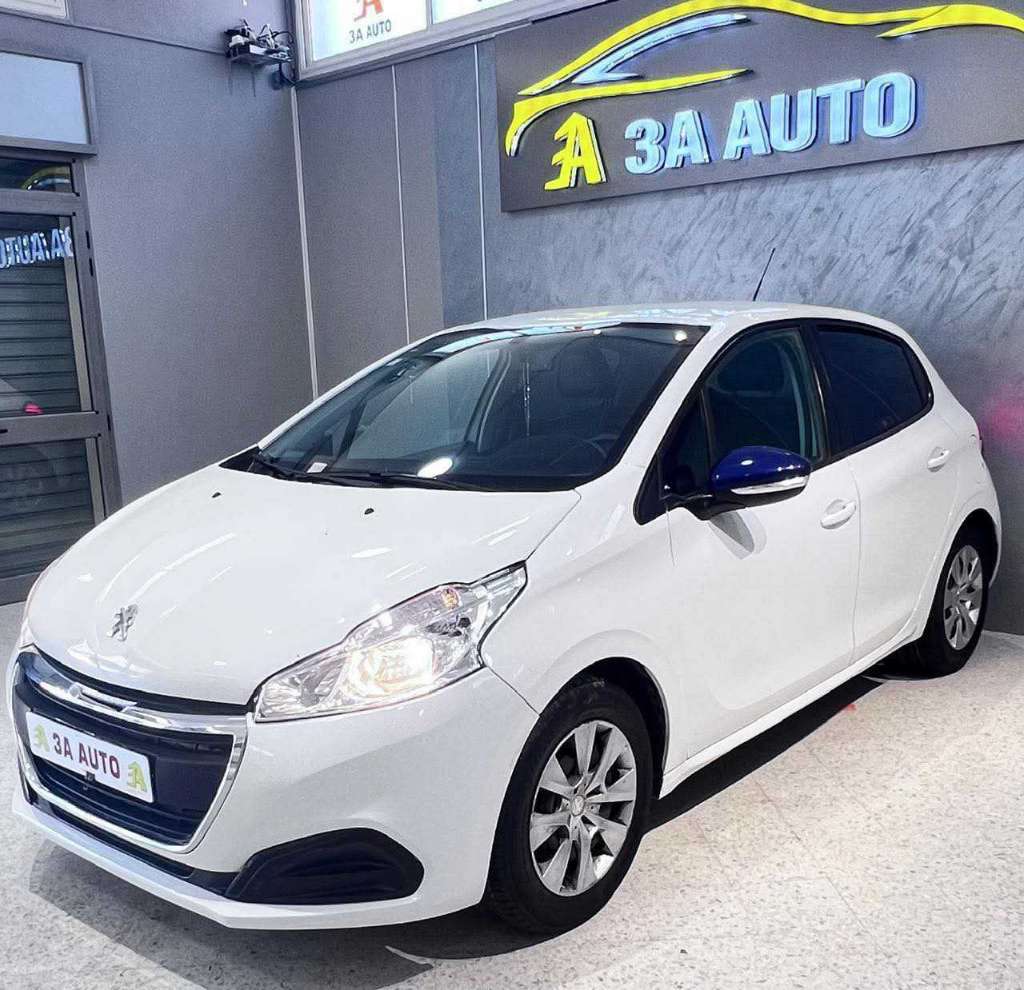 Voiture Peugeot 208