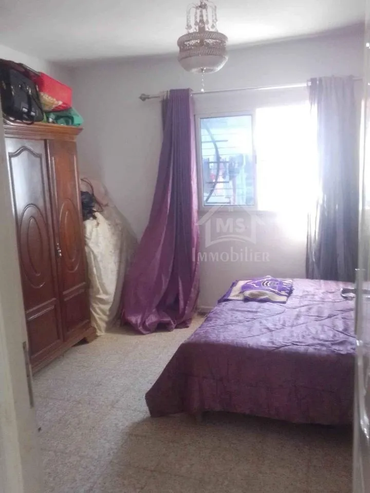 Maison S+2 à vendre à 180 MD à Hammamet Sud 51355351
