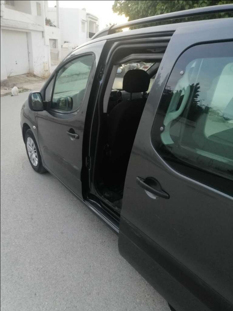 B9 ehdi 5places 98 238866 