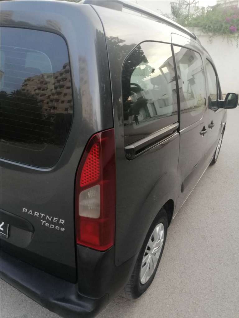 B9 ehdi 5places 98 238866 