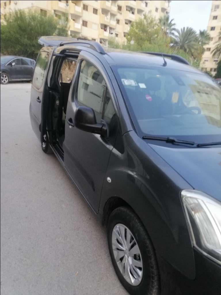 B9 ehdi 5places 98 238866 