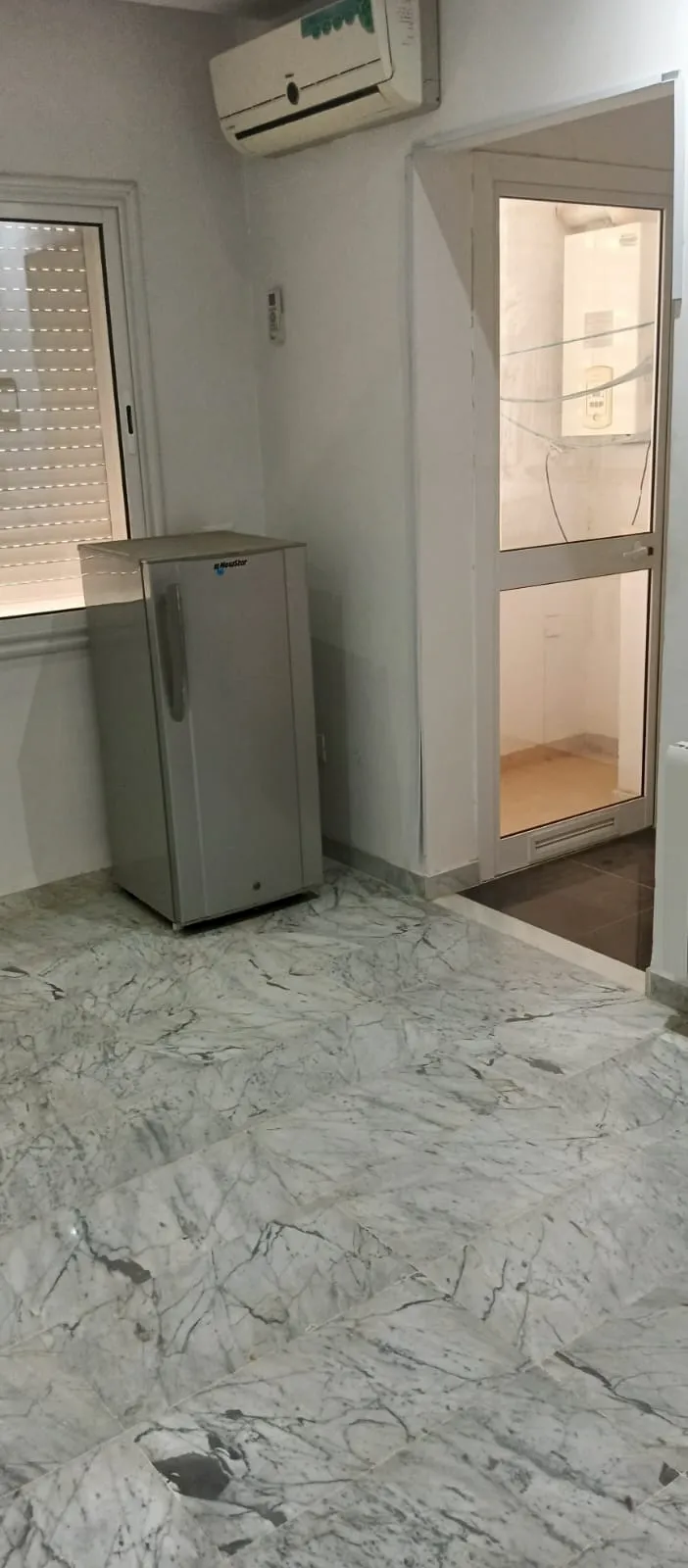 A LOUER – S+1 – CITE EL WAHAT – TEL 56306032– FB.8242