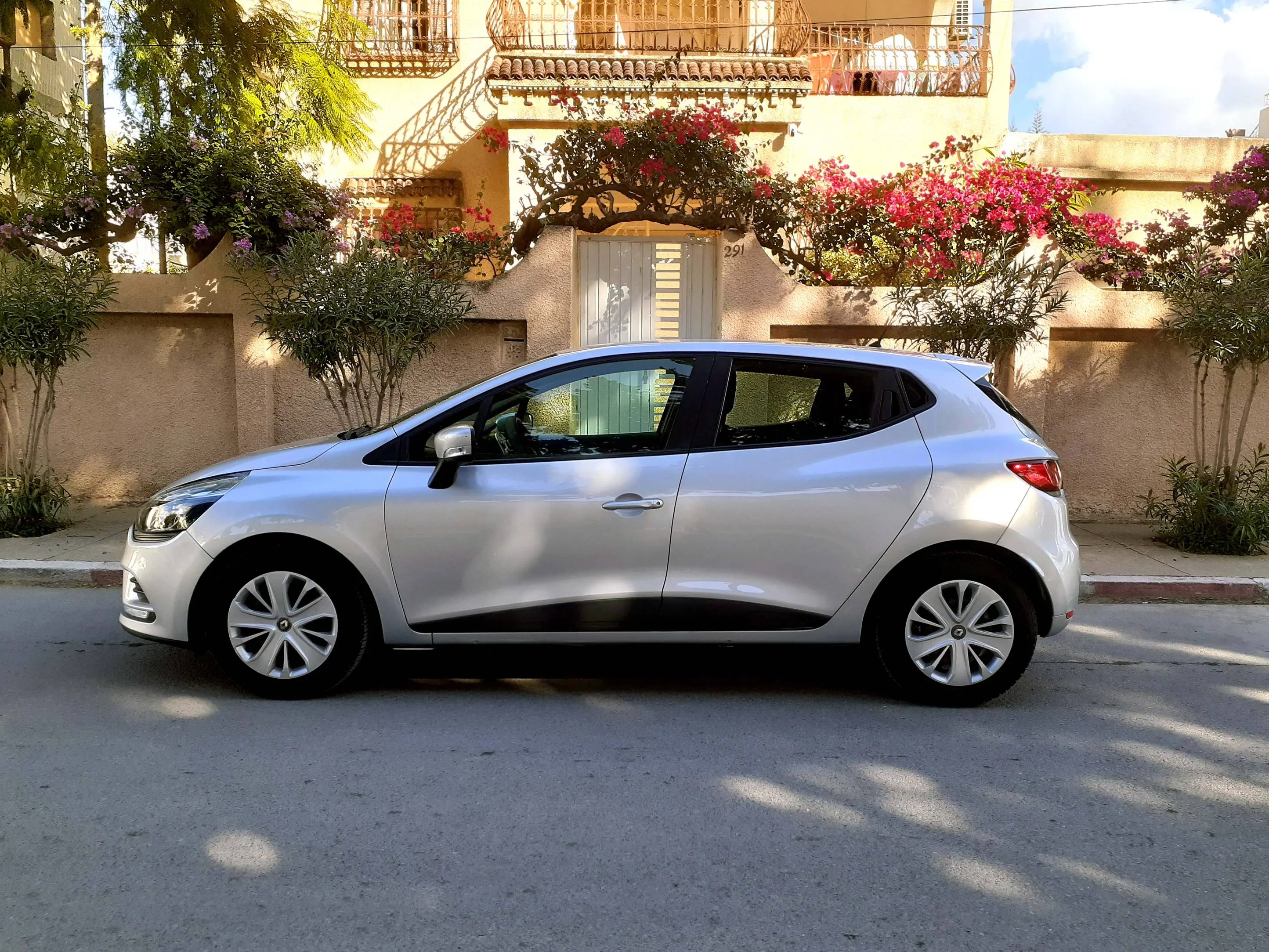 RENAULT CLIO 4 série 196تسجيل أول