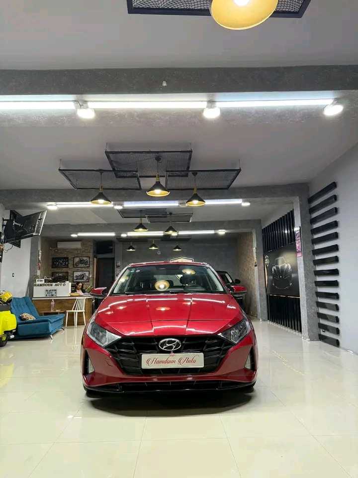 Hyundai i20 
