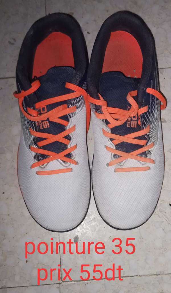 Crampons toutes les pointures sont disponibles 