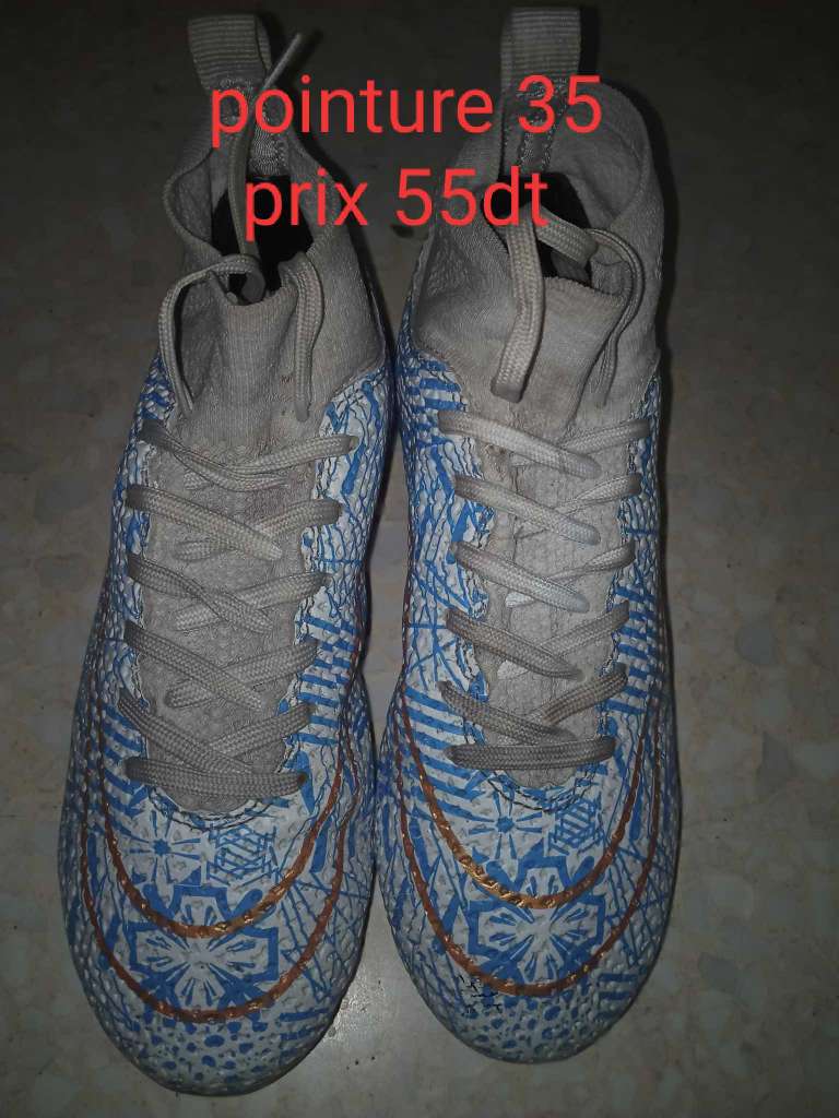 Crampons toutes les pointures sont disponibles 