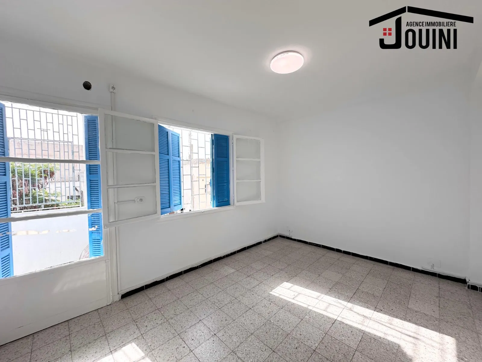 Appartement S+3 A Cité IBN Khouldoun Tunis