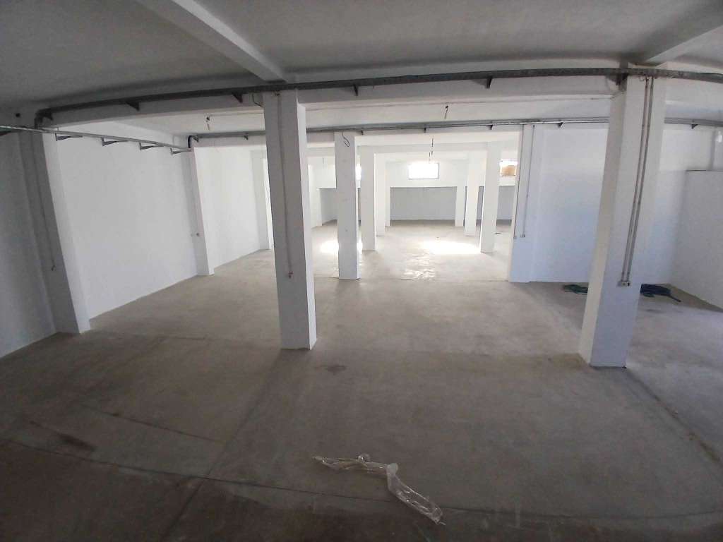 ✨ À LOUER : LOCAL INDUSTRIEL - SIDI ABDELHAMID ✨
Référence : R122