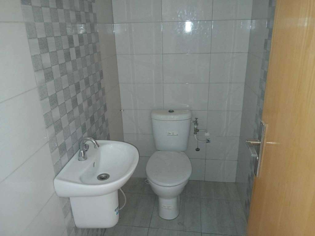 ✨ À LOUER : LOCAL INDUSTRIEL - SIDI ABDELHAMID ✨
Référence : R122