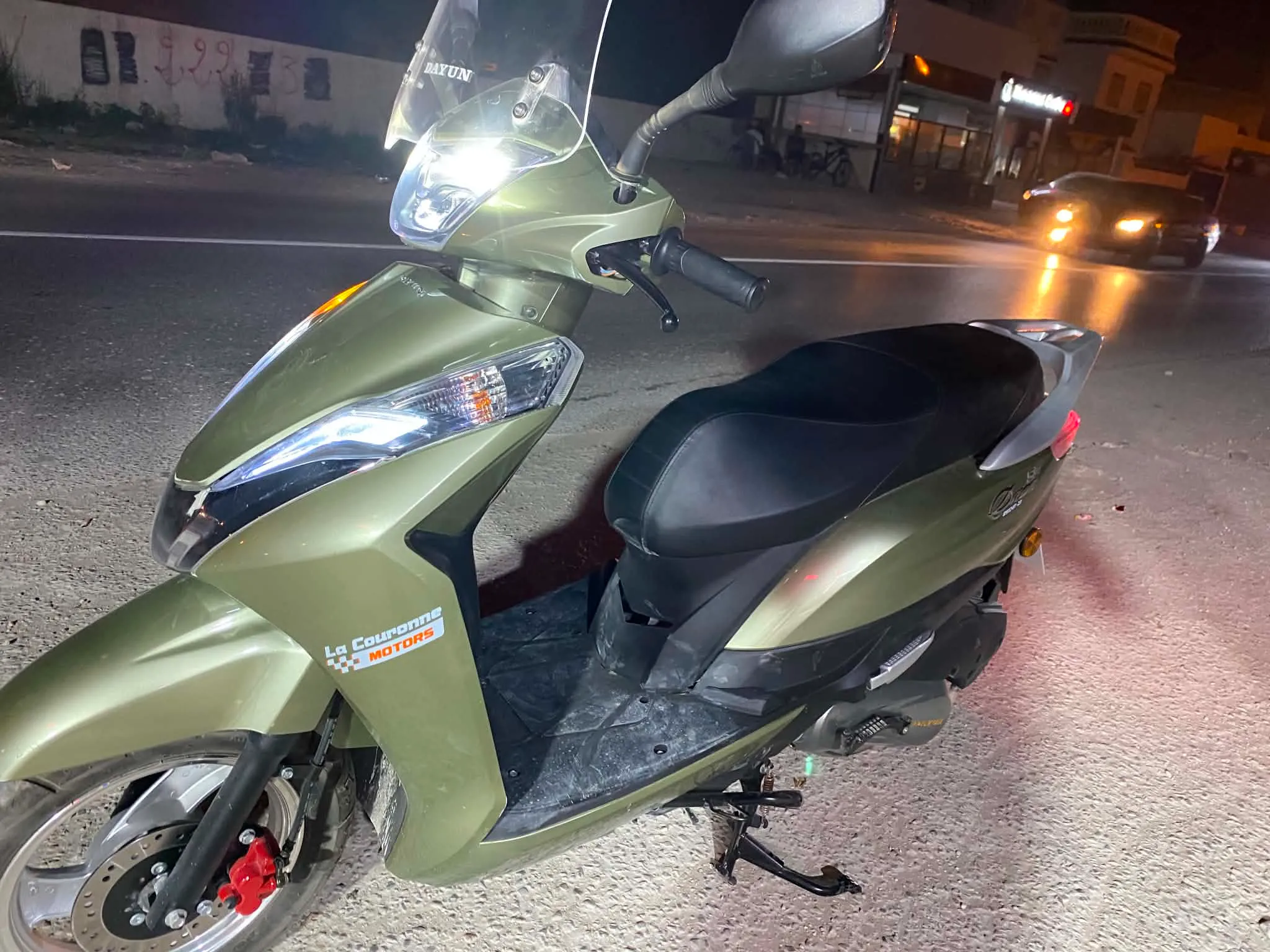 Dayun état comme neuf 1450Km 125CC
