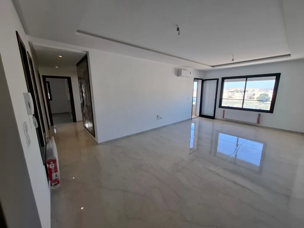 Appartement S+3 Haut Standing – 135 m² – Parking sous-sol